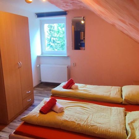 Alb Rooms, Zimmer Auf Der Schwaebischen Alb Oberlenningen Exteriör bild